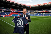 https://twitter.com/PSG_English
